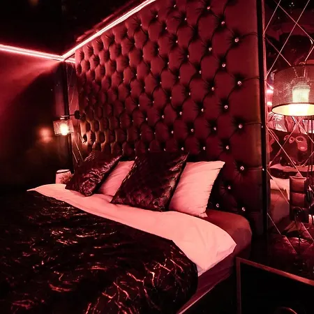 Grey Secret Champagne Appartement Gdańsk