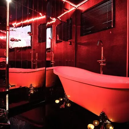 Apartment Grey Champagne By Secret Gdansk