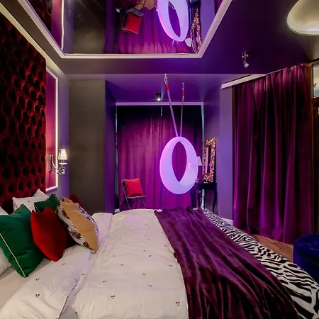 Grey Champagne By Secret Apartament *