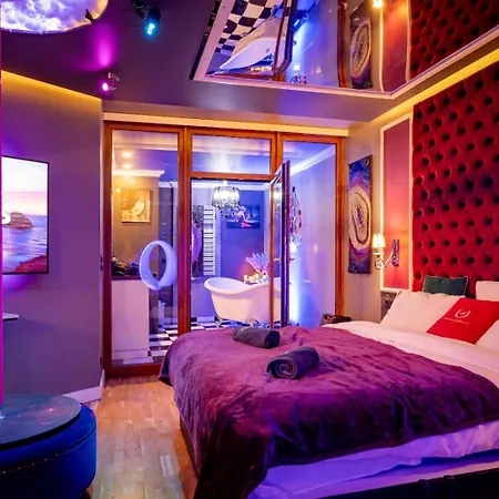 Grey Champagne By Secret Apartman Gdańsk