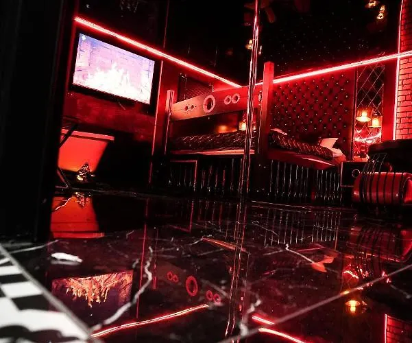 Grey Champagne By Secret דירה *