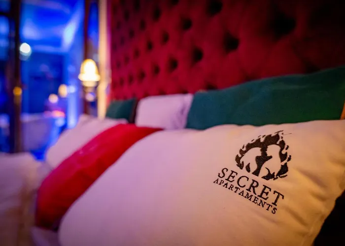 Grey Champagne By Secret Gdańsk